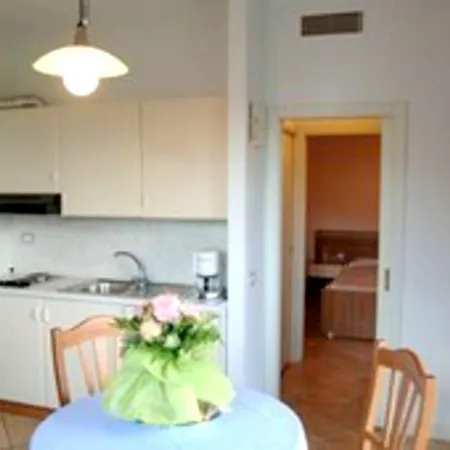 Belvilla By Oyo Bilo Garden Due Bis Apartment